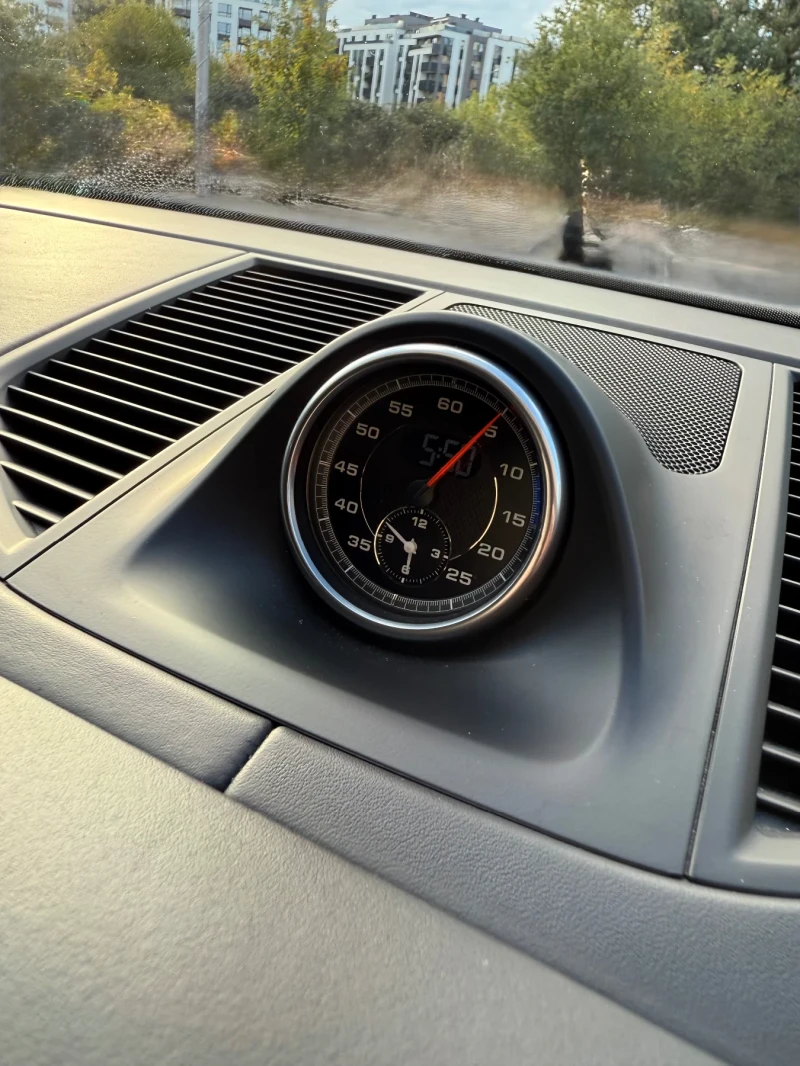 Porsche Macan Turbo , снимка 12 - Автомобили и джипове - 52347307