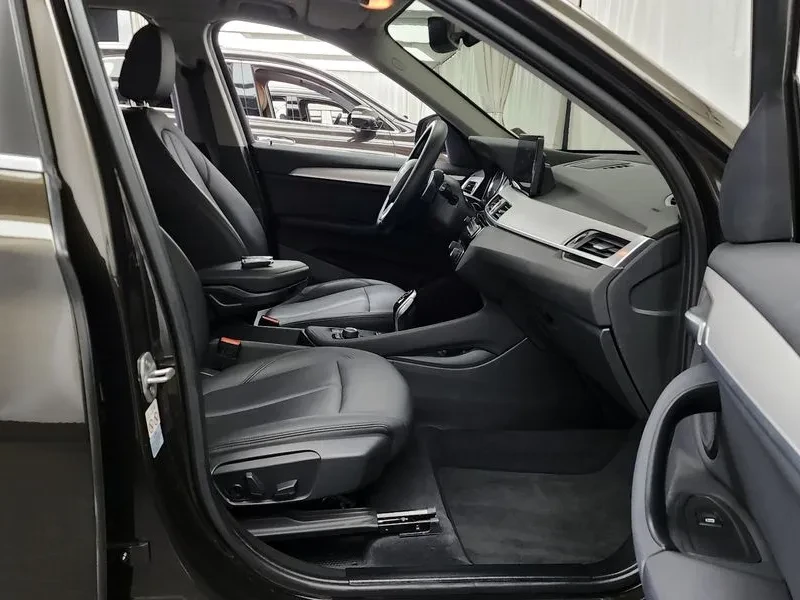 BMW X1 20I ADVANTAGE X DRIVE, снимка 11 - Автомобили и джипове - 55562717