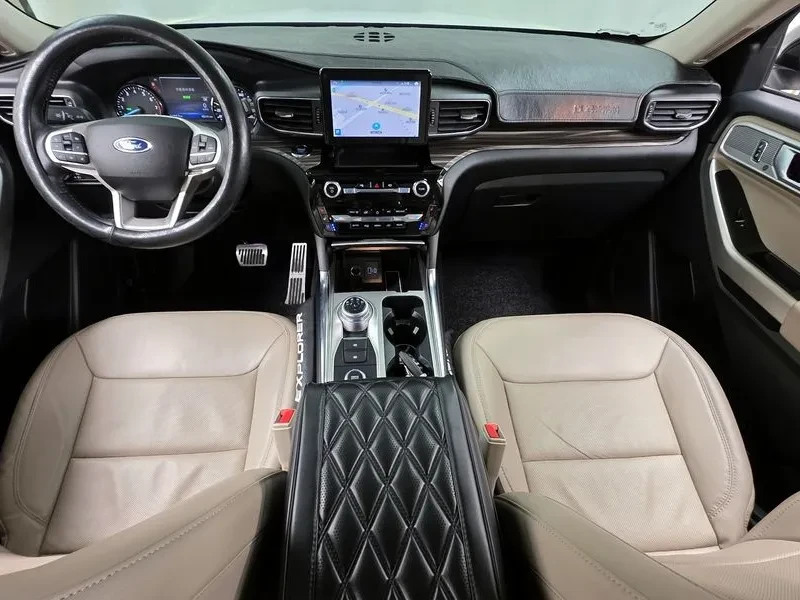 Ford Explorer 3.3 HYBRID, снимка 7 - Автомобили и джипове - 55703047