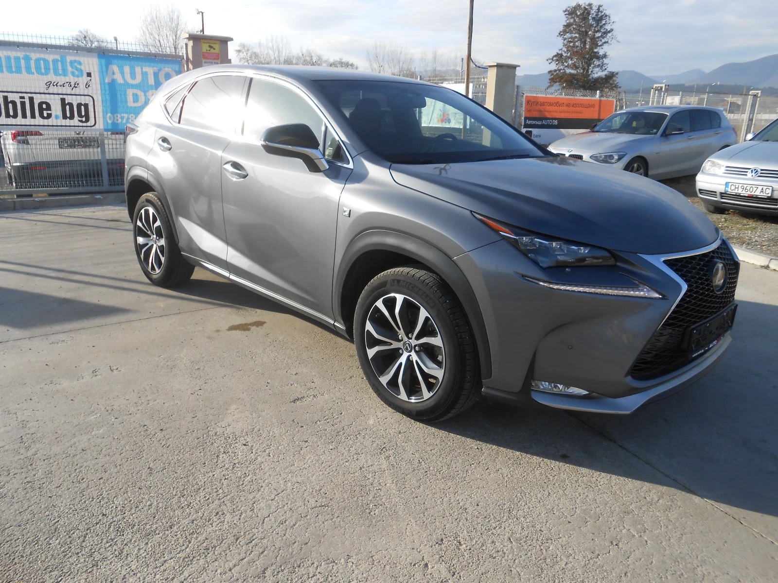 Lexus NX 300h-Hybrid-2.5i-Sport-Kamera - изображение 3