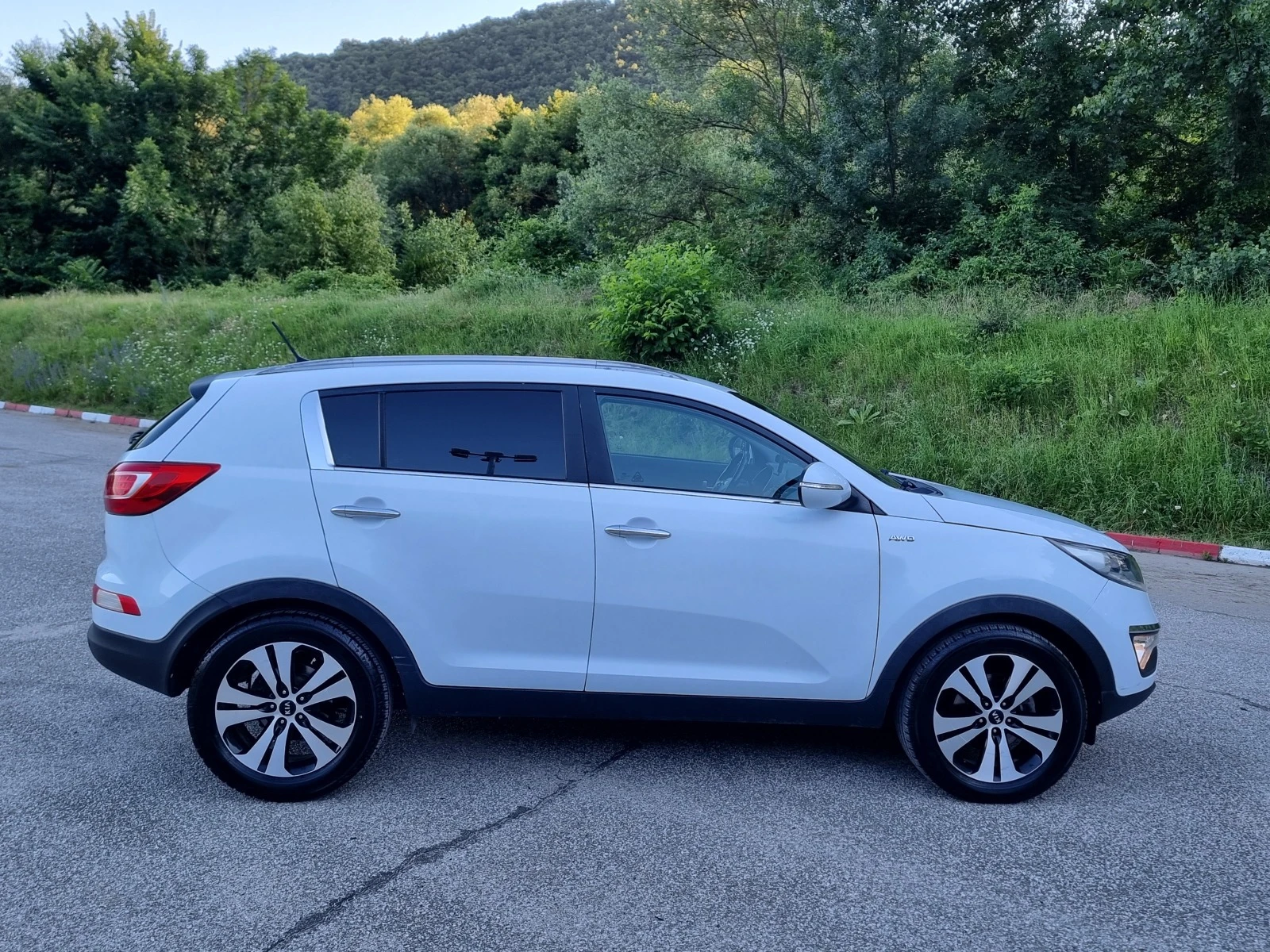 Kia Sportage 2.0 Crdi 4x4/6skorosti/Facelift - изображение 7