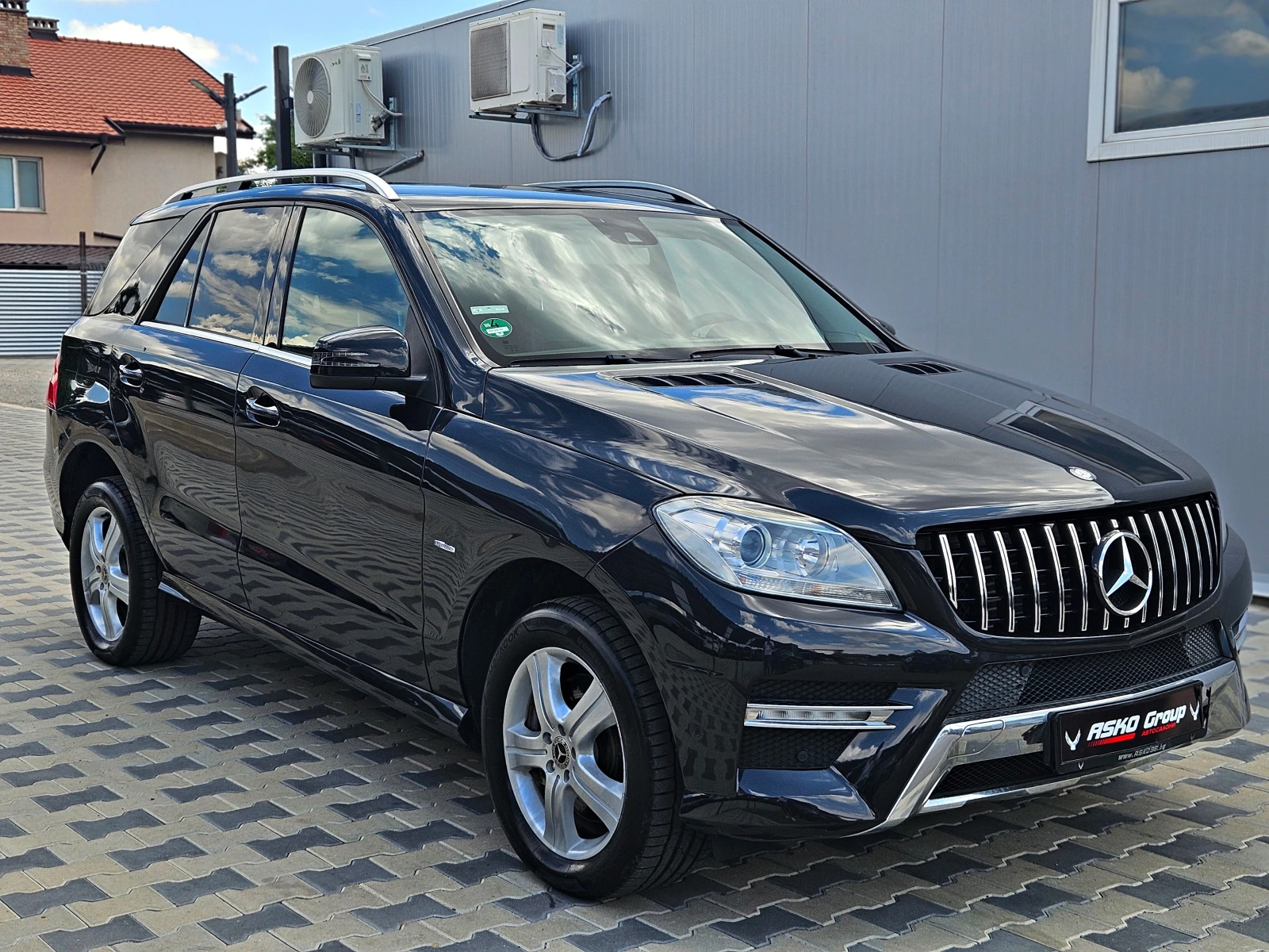 Mercedes-Benz ML 350 AMG/GERMAN/CAMERA/ПОДГРЕВ/ПЕЧКА/ТЕГЛИЧ/ЕЛ.БАГАЖ/LI - изображение 3