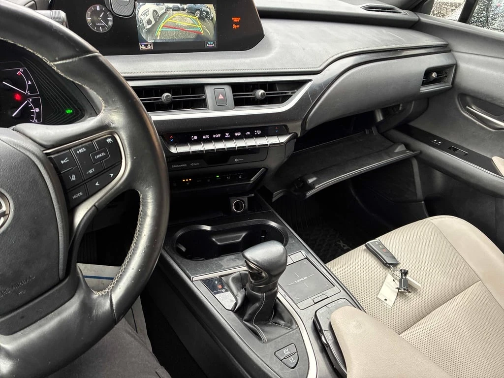 Lexus UX * 250h * CARFAX * ��� ������������ ������ | Mobile.bg � ����������� 9