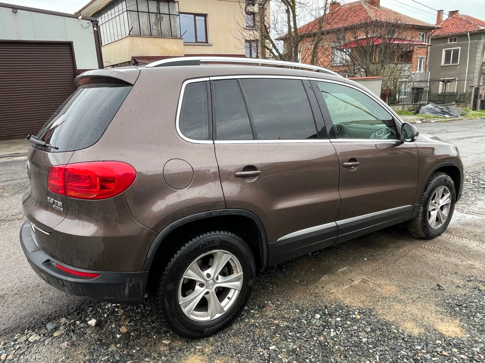 VW Tiguan 2.0 TDI DSG, снимка 5 - Автомобили и джипове - 54057555
