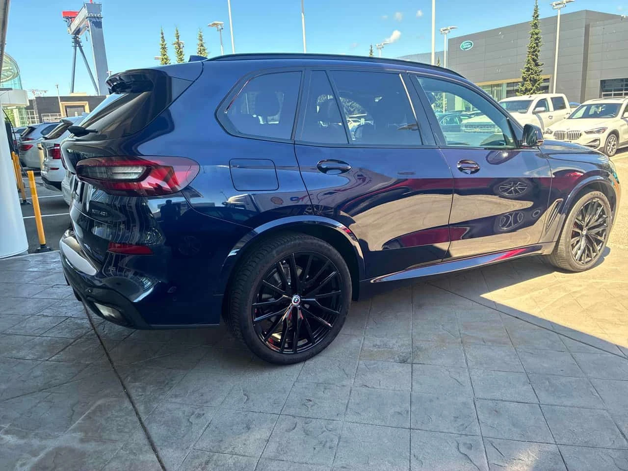 BMW X5  xDrive40i / 360 / HUD / Harman Kardon / , снимка 3 - Автомобили и джипове - 54978407