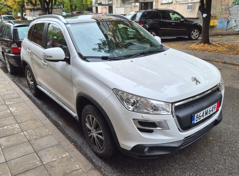 Peugeot 4008 1.8D Panorama 4x4, снимка 4 - Автомобили и джипове - 56510521
