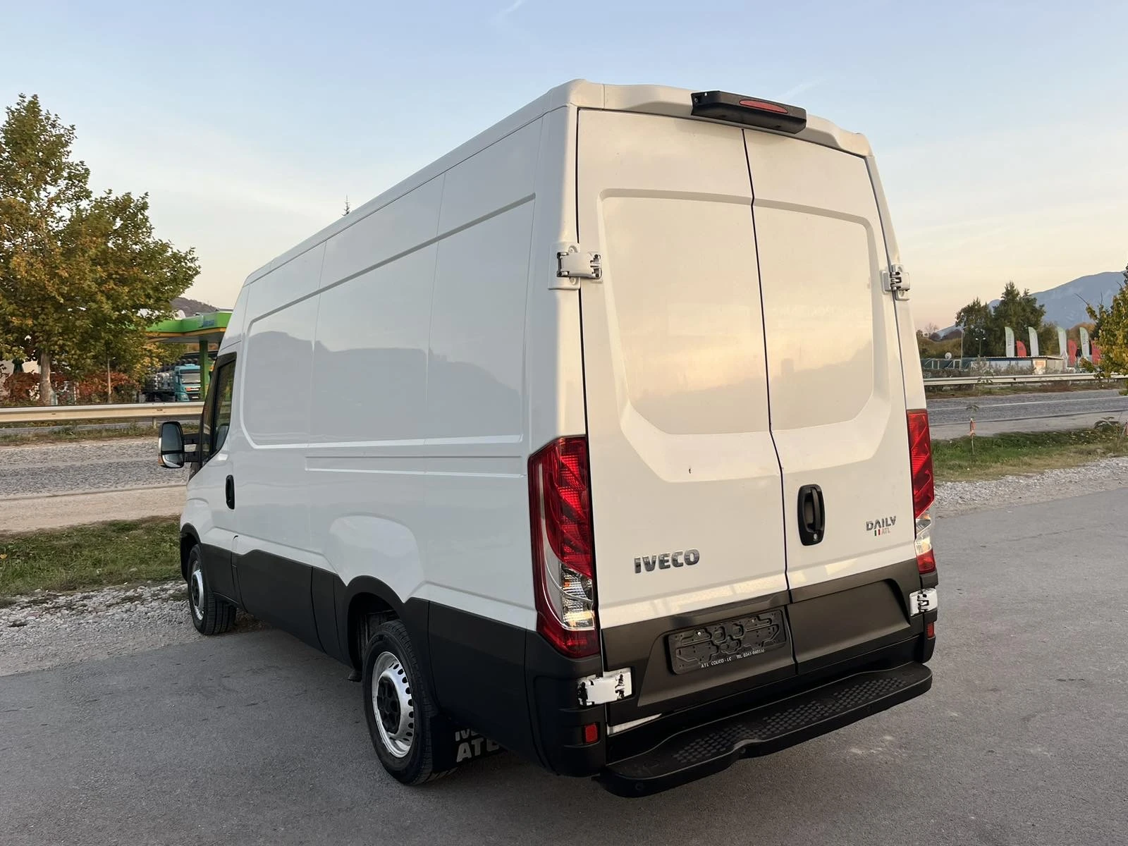 Iveco 35s16 2.3TDI 156кс 6 СКОРОСТИ EURO 6B КЛИМАТИК ВНОС ИТАЛ - изображение 5