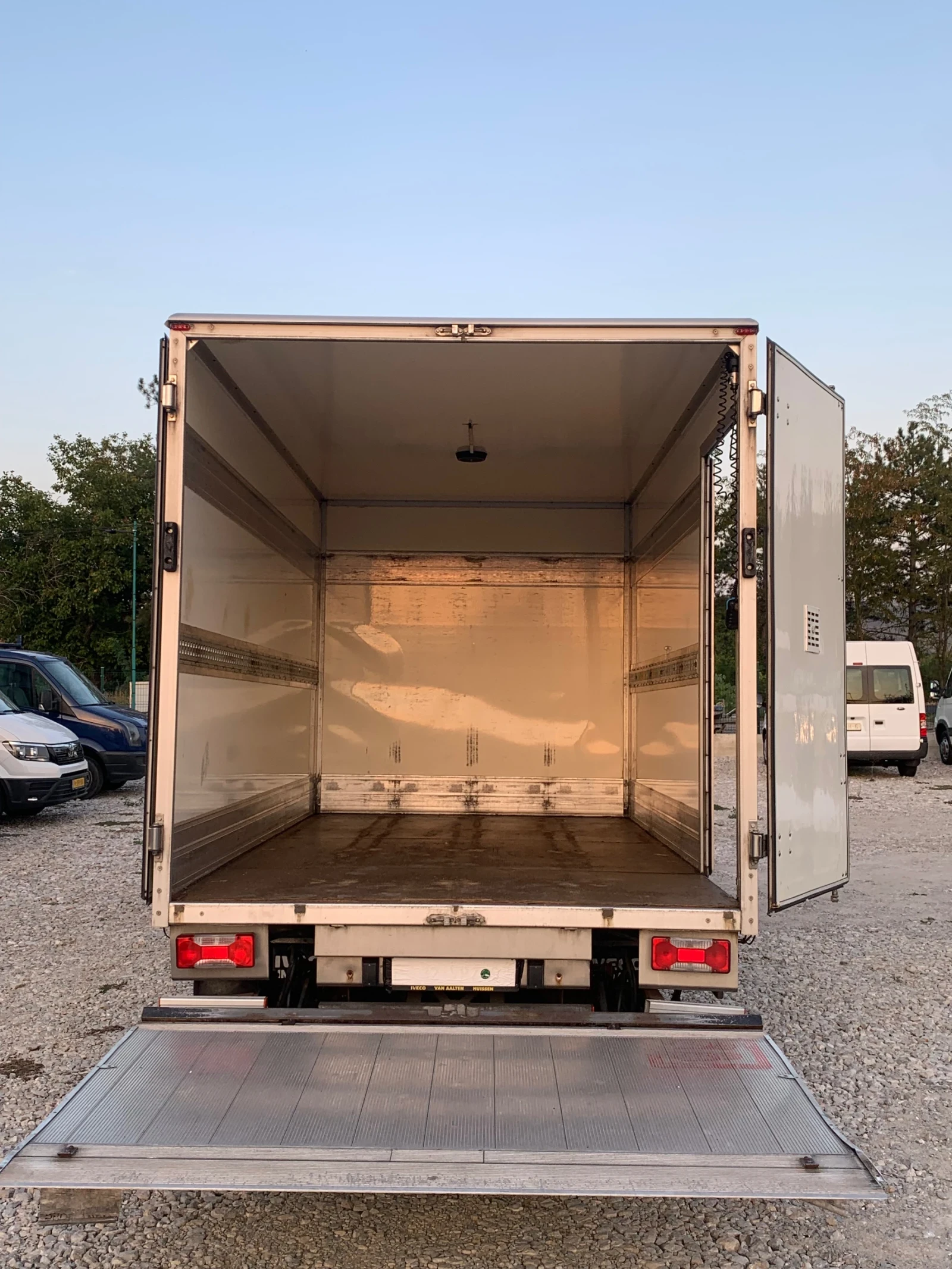 Iveco Daily 40C15 Б-Категория, Клима - изображение 9