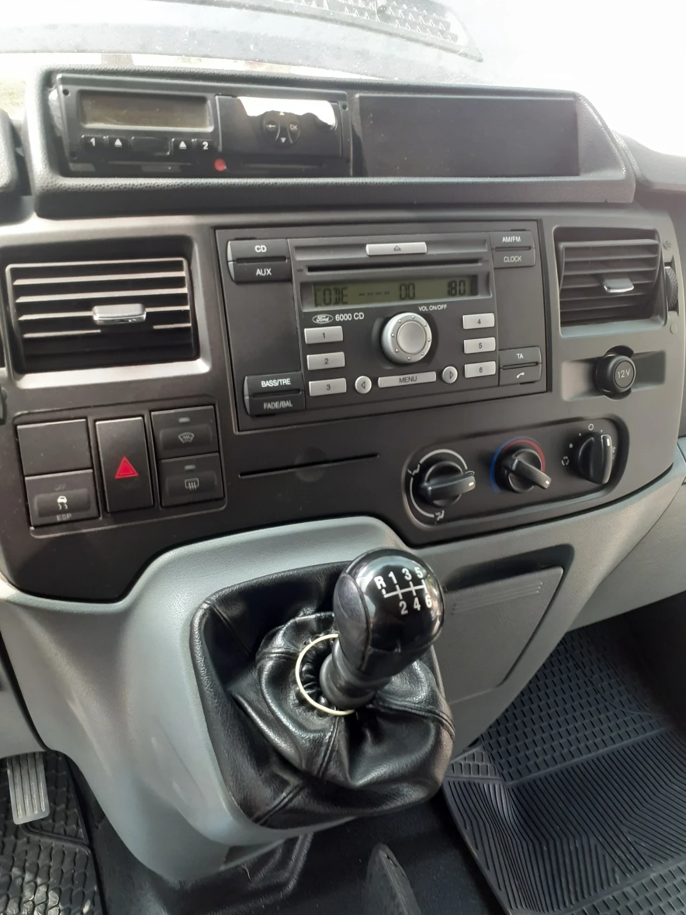 Ford Transit 2.2 TDI, снимка 6 - Бусове и автобуси - 55683157