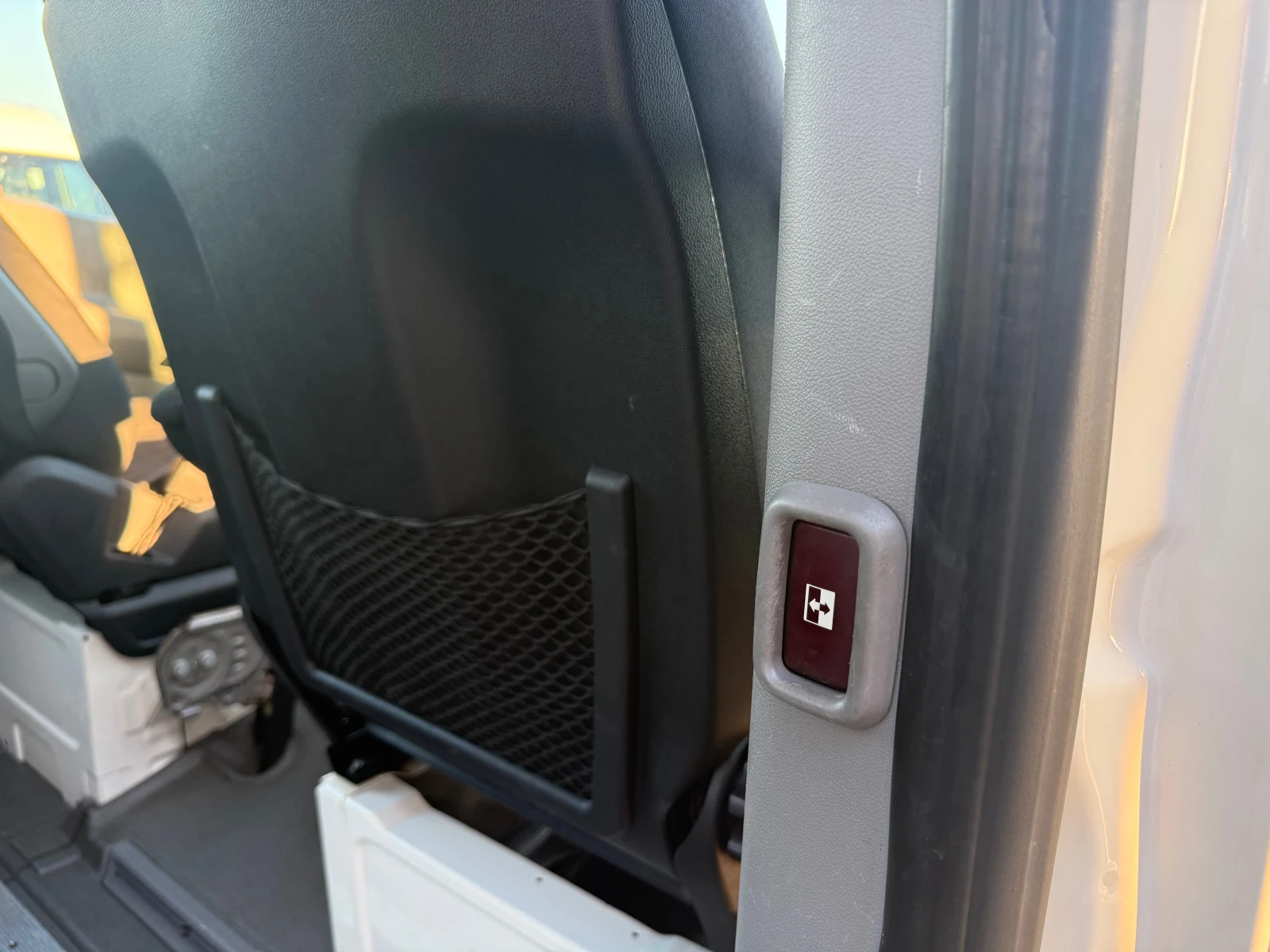 Mercedes-Benz Sprinter 313 9МЕСТА , 2хКЛИМА , EURO6 , FULL , Ел Врата, снимка 13 - Бусове и автобуси - 56132474