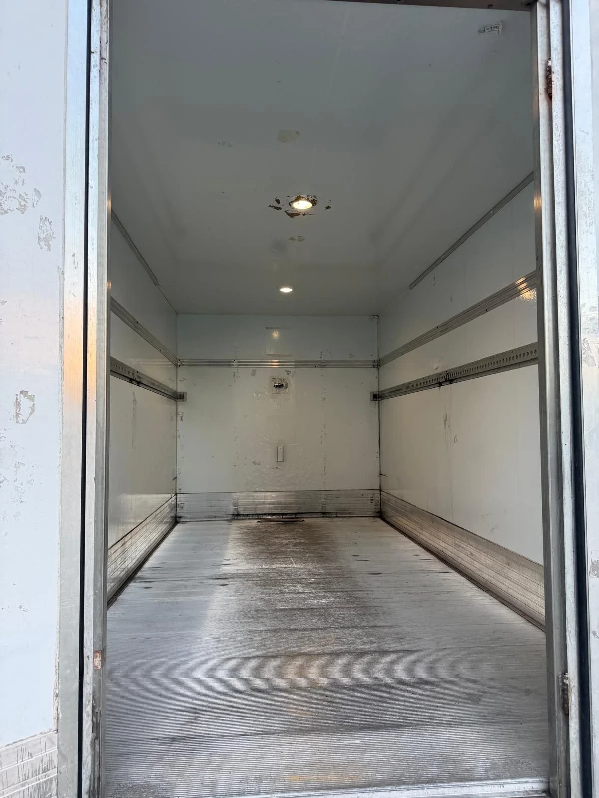 VW Crafter 2.0TDI, снимка 9 - Бусове и автобуси - 56376641