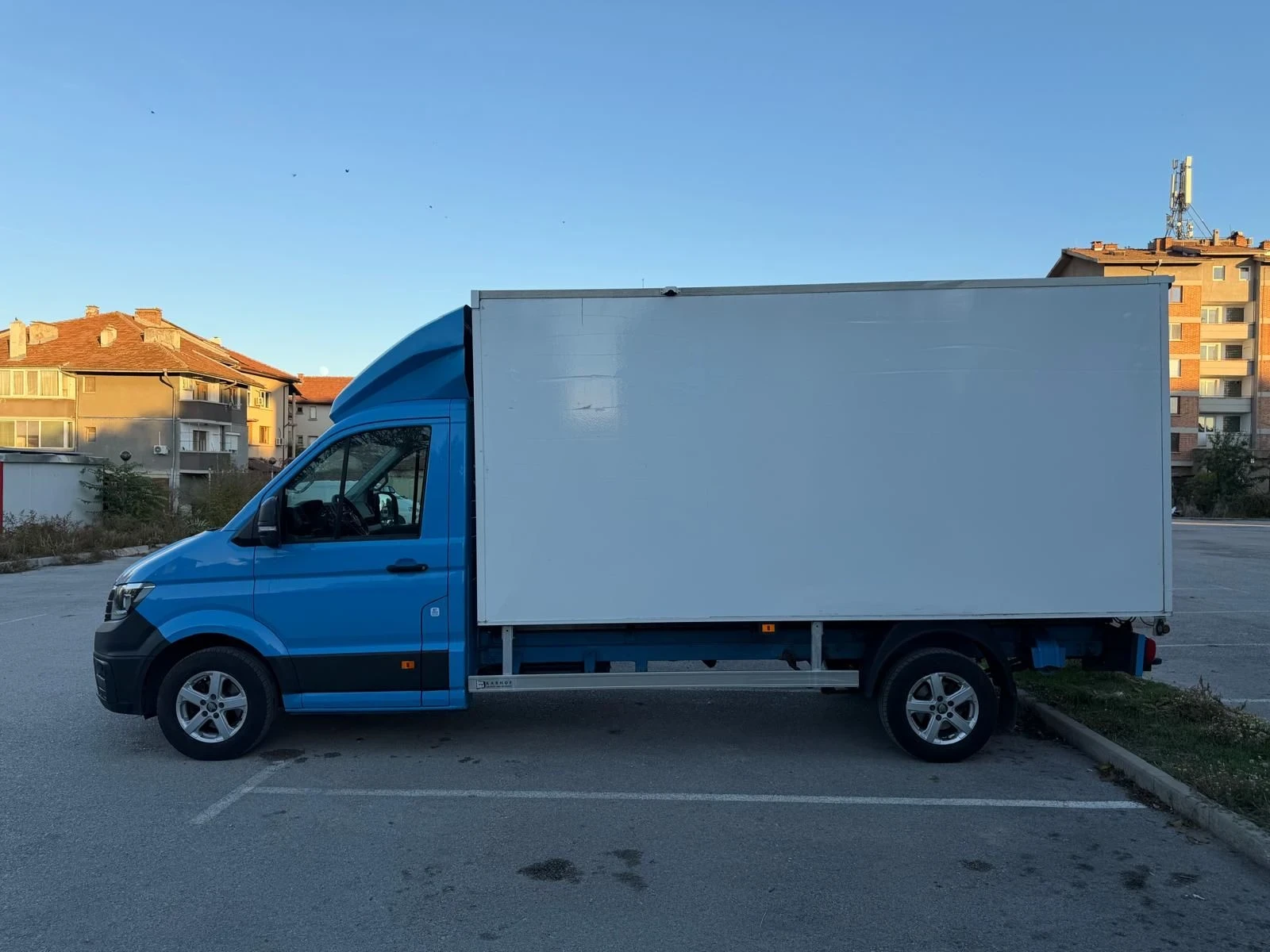 VW Crafter 2.0TDI, снимка 7 - Бусове и автобуси - 56376641