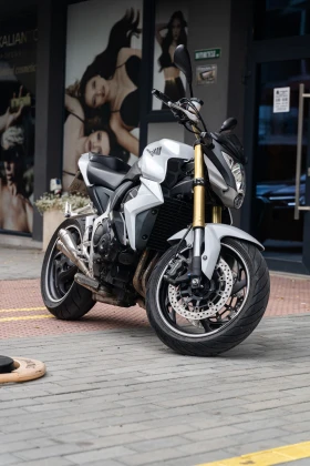 Honda Cb 1000R, снимка 2