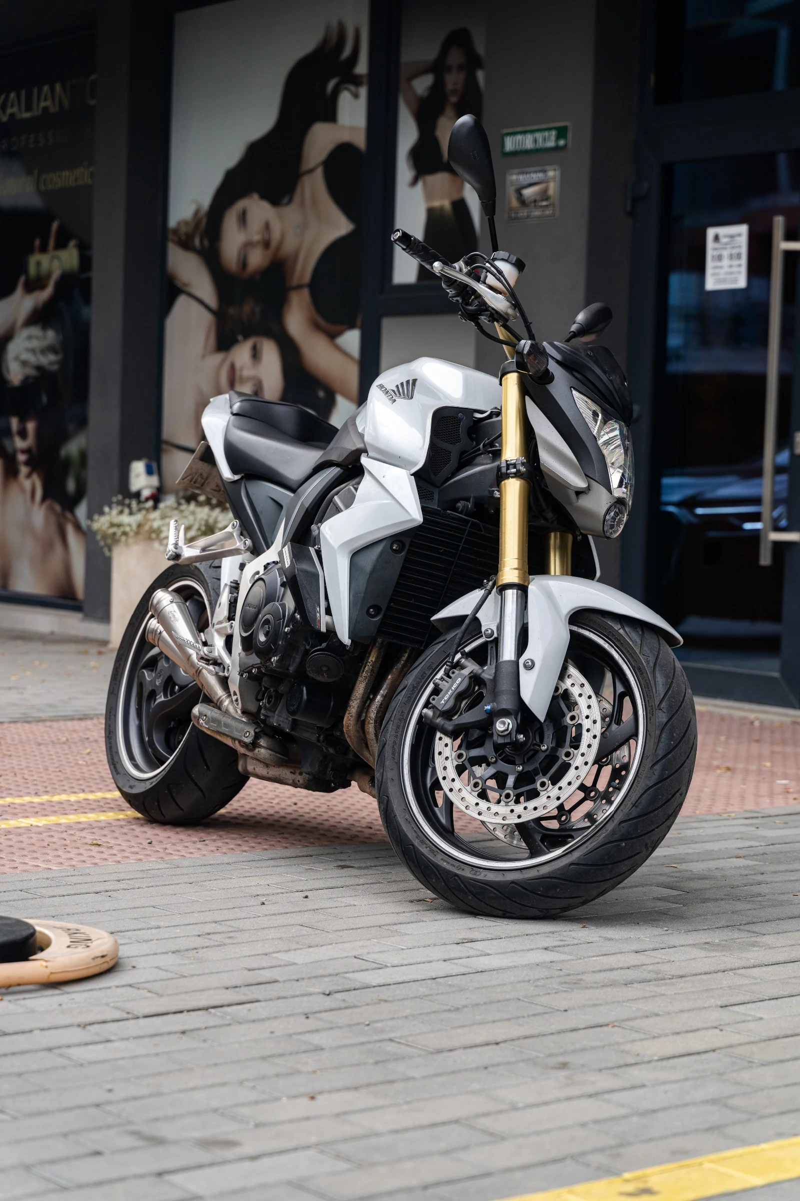 Honda Cb 1000R, снимка 2 - Мотоциклети и мототехника - 56578149