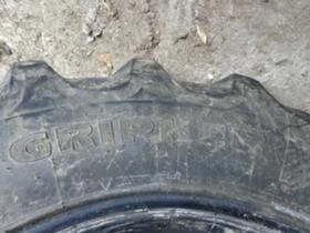 Гуми, снимка 8