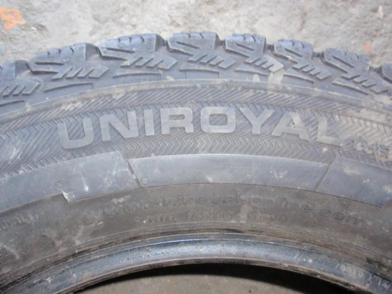 Гуми Всесезонни 215/65R16, снимка 9 - Гуми и джанти - 6997288