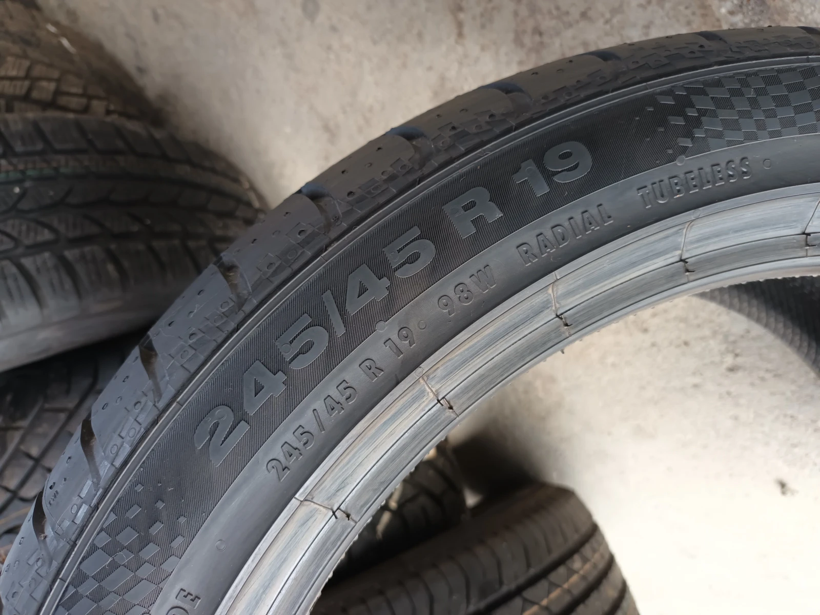���� 245/45R19 | Mobile.bg � ����������� 8
