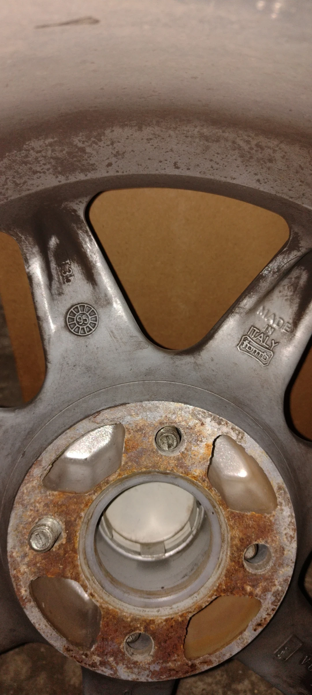 ���� � ������ 195/60R15 | Mobile.bg � ����������� 6