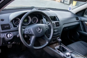 Mercedes-Benz C 180, снимка 8