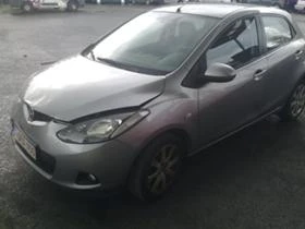 Mazda 2 1.3i - [1] 