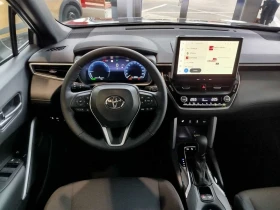 Toyota Corolla Cross 2.0 Hybrid Style, снимка 11