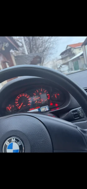 BMW 318 - 5500 лв. - 68185928 | Car24.bg