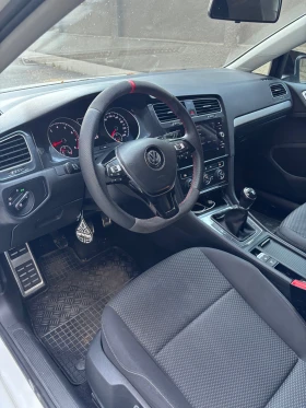 Обява за продажба на VW Golf TSI Trendline ~17 000 лв. - изображение 2