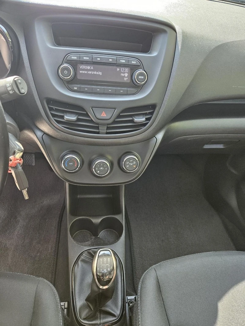 Opel Karl 1.0 euro6, снимка 11 - Автомобили и джипове - 42548769