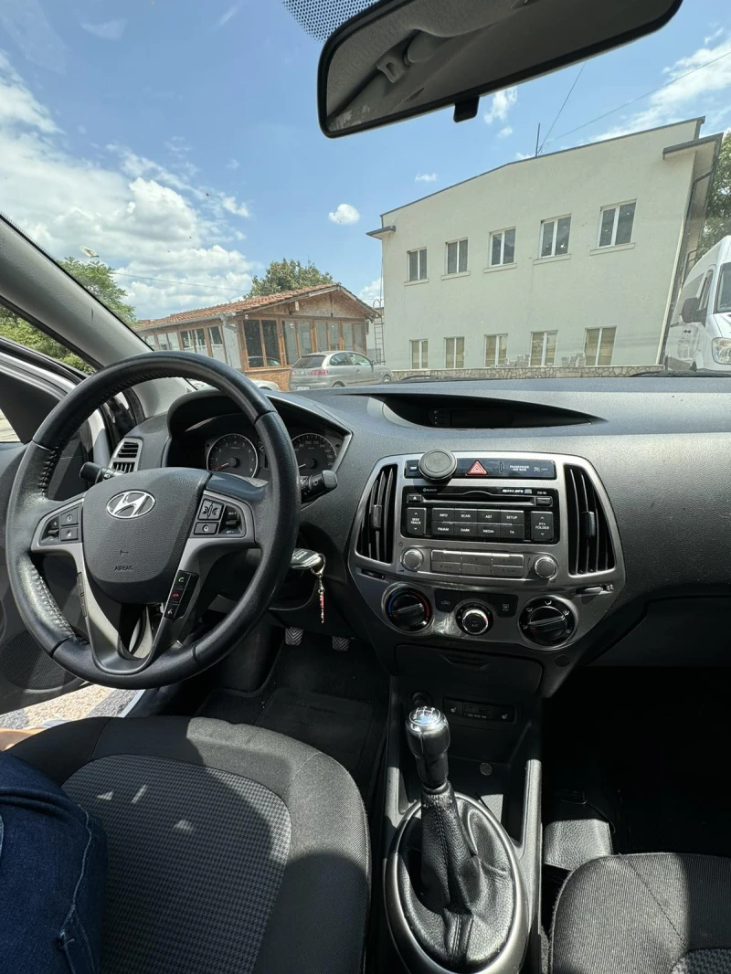 Hyundai I20, снимка 6 - Автомобили и джипове - 47099615