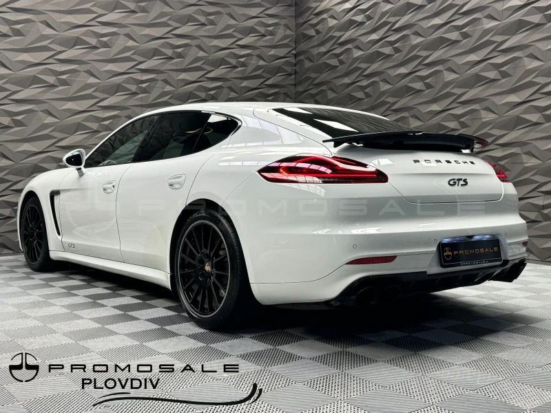 Porsche Panamera GTS V8 Alcantara* BOSE* Pano* Подгрев* 360, снимка 3 - Автомобили и джипове - 47575437