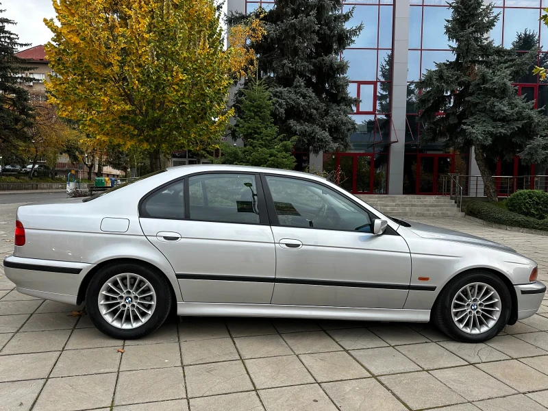 BMW 523, снимка 12 - Автомобили и джипове - 47868766