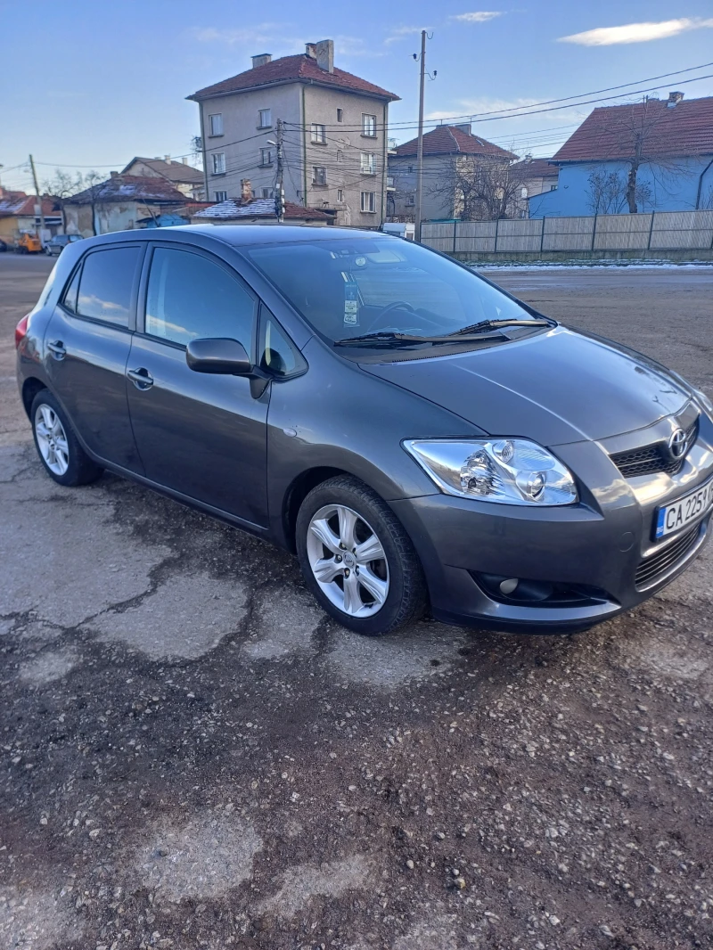 Toyota Auris, снимка 5 - Автомобили и джипове - 48710179