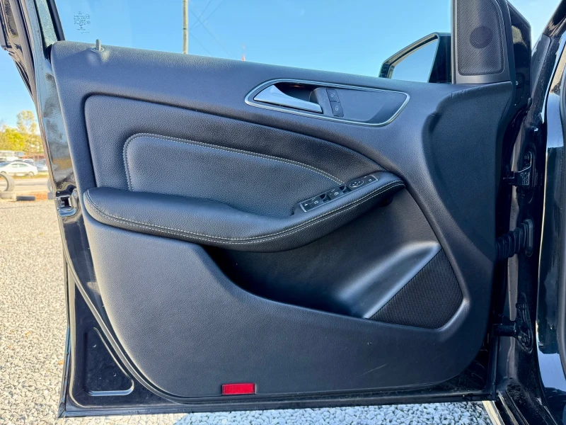 Mercedes-Benz B 180 CDI PREMIUM AMG 7G-tonic, снимка 11 - Автомобили и джипове - 51521580