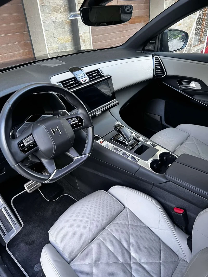 DS DS 7 ESPRIT DE VOYAGE BlueHDi 130 EAT8, снимка 6 - Автомобили и джипове - 51991629