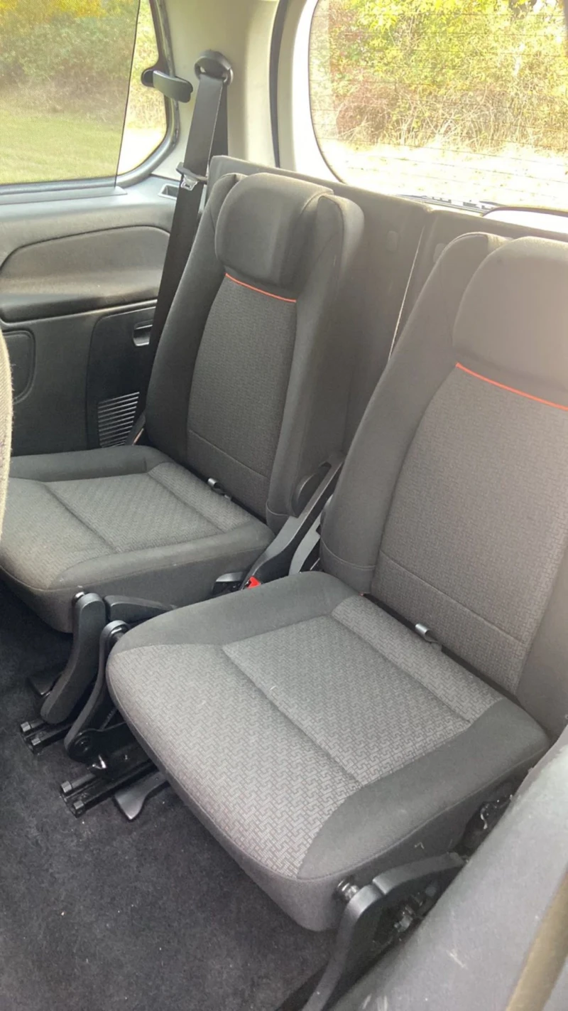 Ford Galaxy 2.0 6+ 1, снимка 14 - Автомобили и джипове - 52080793