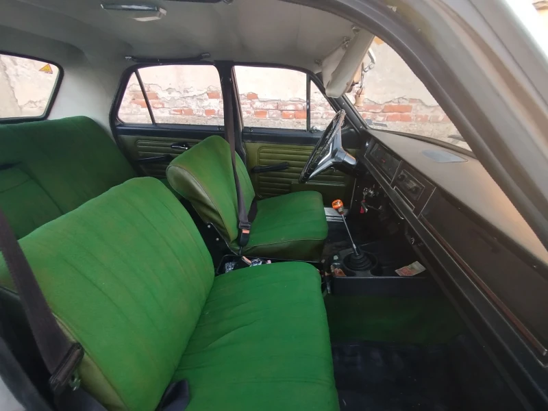 Volga 24 2.4 газова уредба, снимка 6 - Автомобили и джипове - 52495362