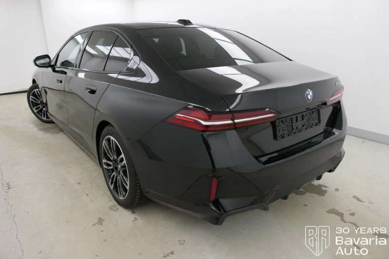 BMW 520 d M Sport Paket Steptronic, снимка 2 - Автомобили и джипове - 52709858