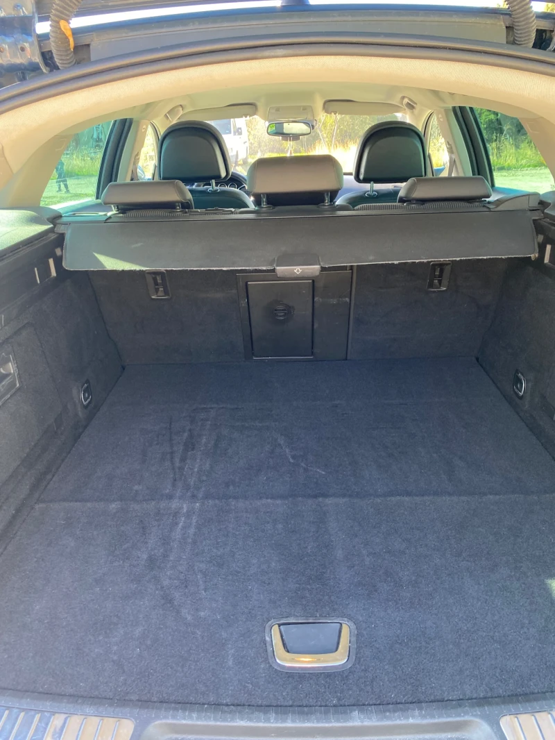 Opel Insignia, снимка 10 - Автомобили и джипове - 52728692