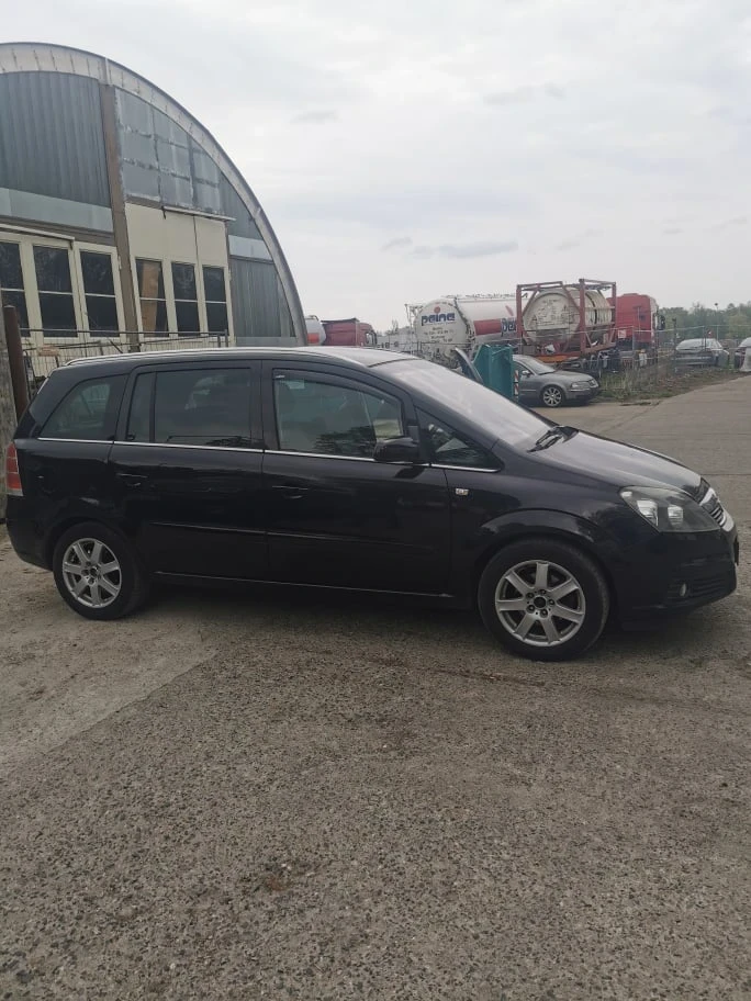 Opel Zafira Zafira b, снимка 1 - Автомобили и джипове - 48441047