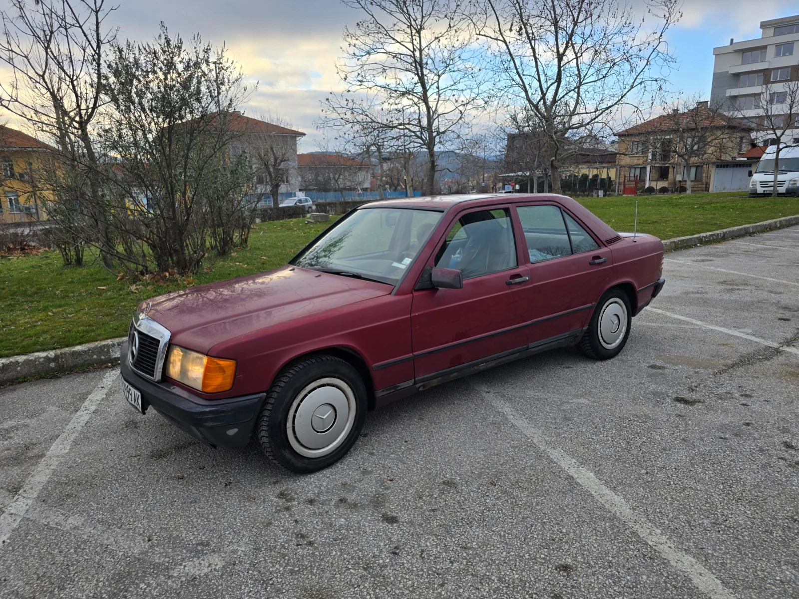 Mercedes-Benz 190 2.0 d, снимка 1