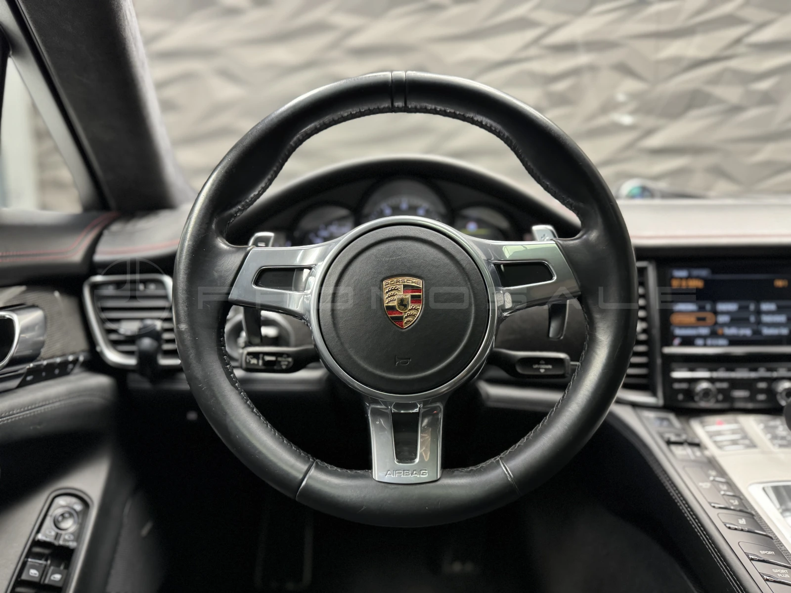 Porsche Panamera GTS V8 Alcantara* BOSE* Pano* Подгрев* 360 - изображение 6