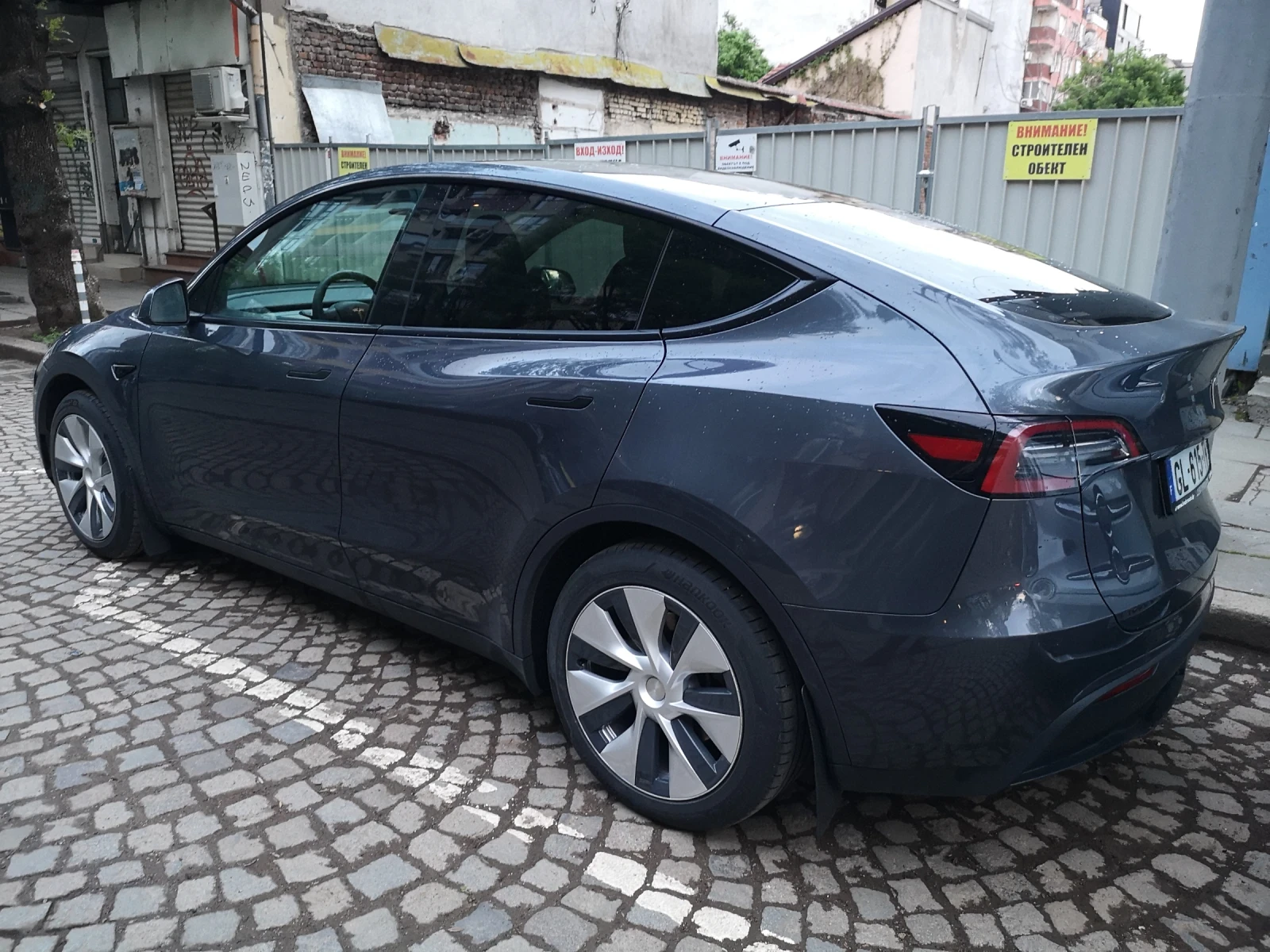 Tesla Model Y Европейска/LFP - изображение 4
