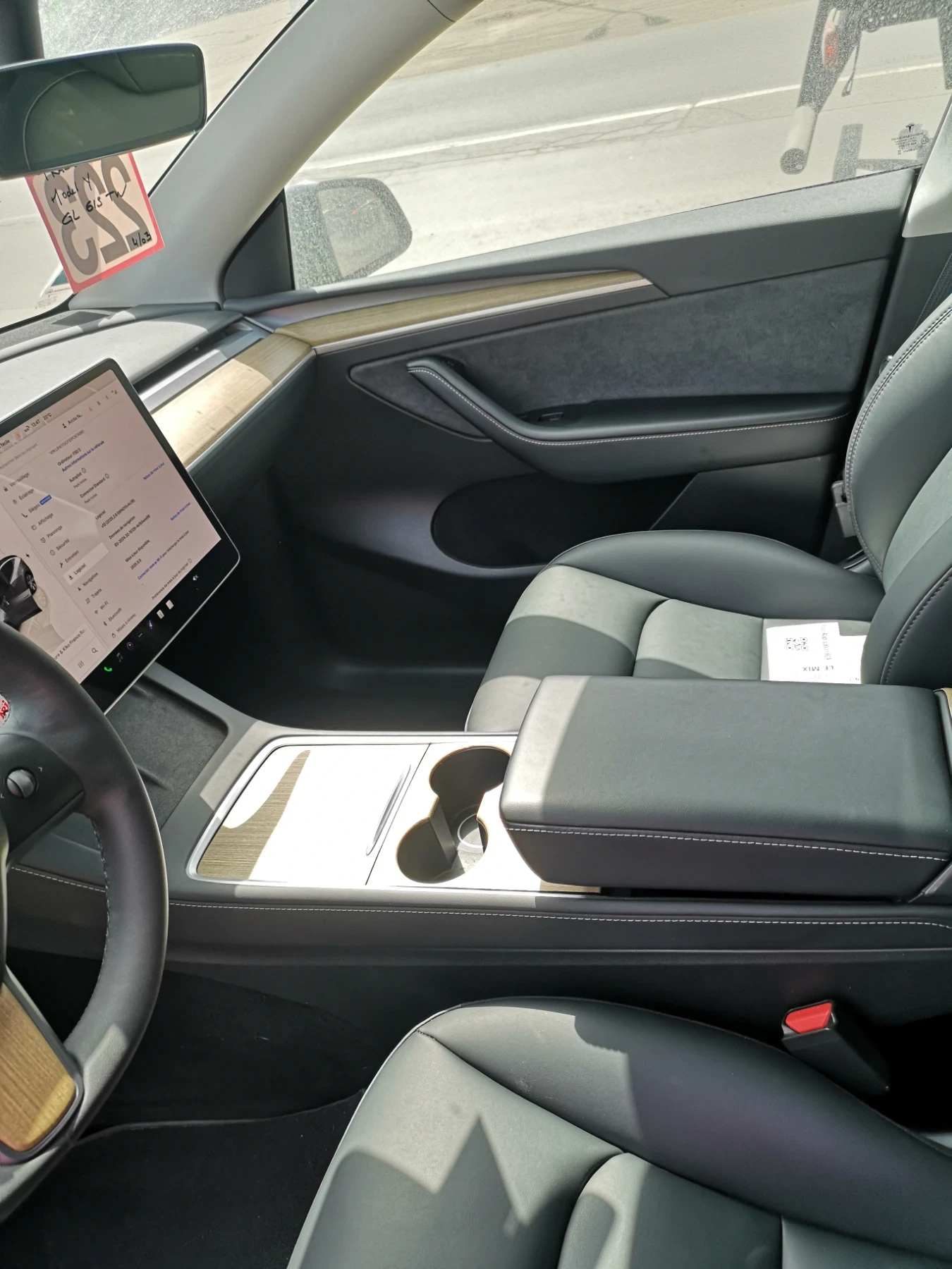 Tesla Model Y Европейска/LFP - изображение 10