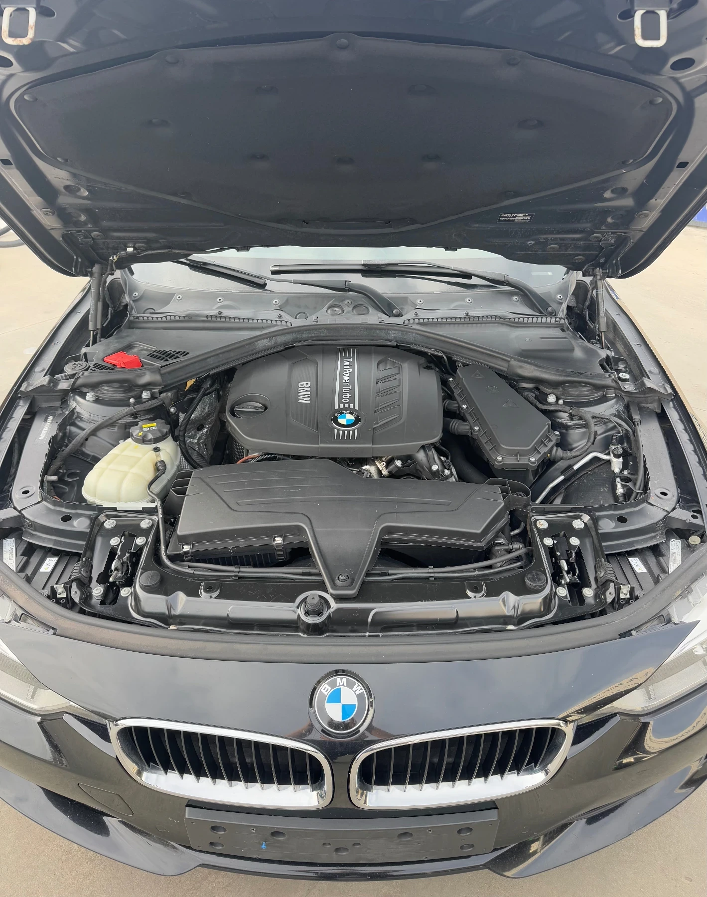 BMW 318 Automat / Navi / Xenon / Podgrev / - изображение 9