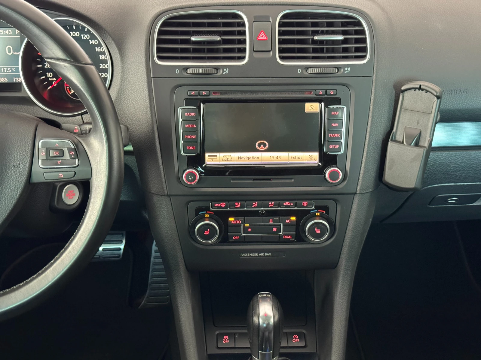 VW Golf 2.0TDI* 140к.с* СЕРВИЗНА КНИЖКА С ПЪЛНА ИСТОРИЯ  - изображение 10