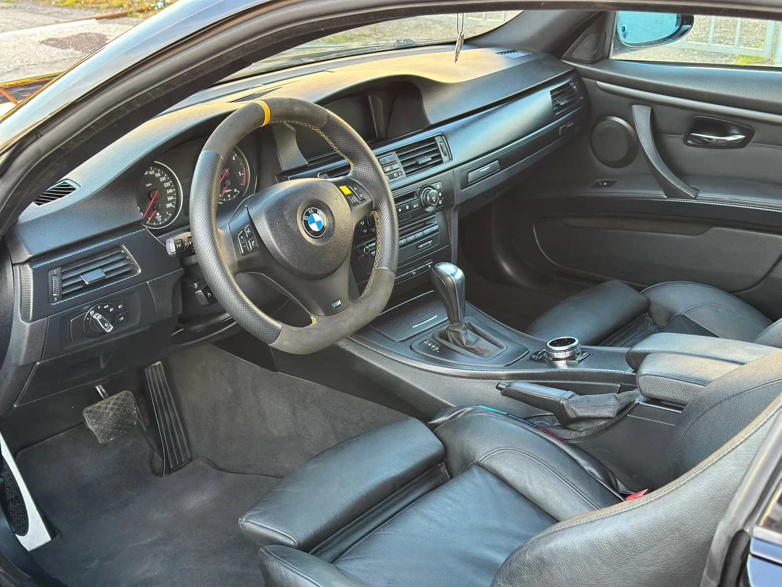 BMW 330 X-Drive M-Paket 203хил-км Сервиз-Документи - изображение 7