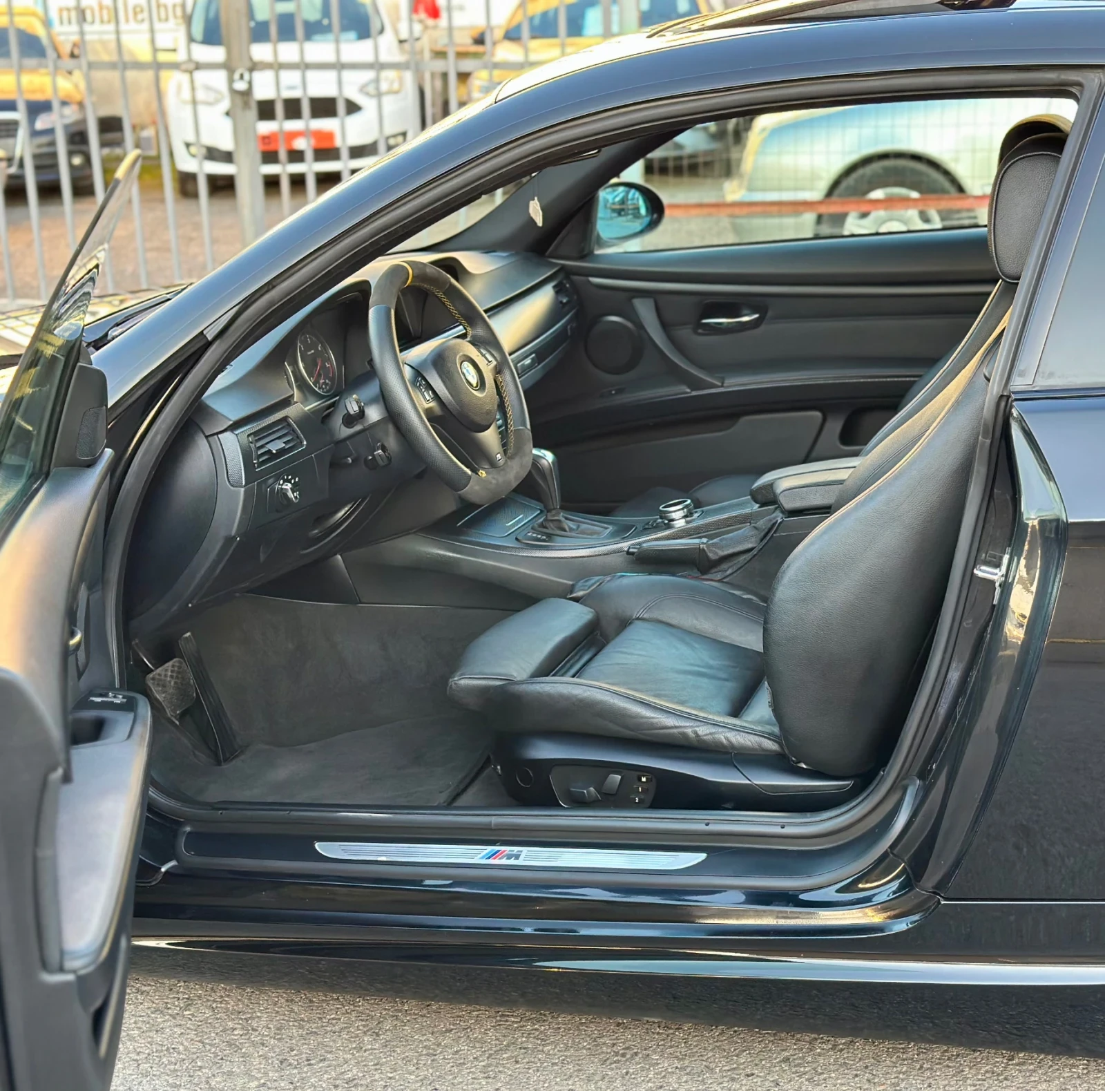 BMW 330 X-Drive M-Paket 203хил-км Сервиз-Документи - изображение 6