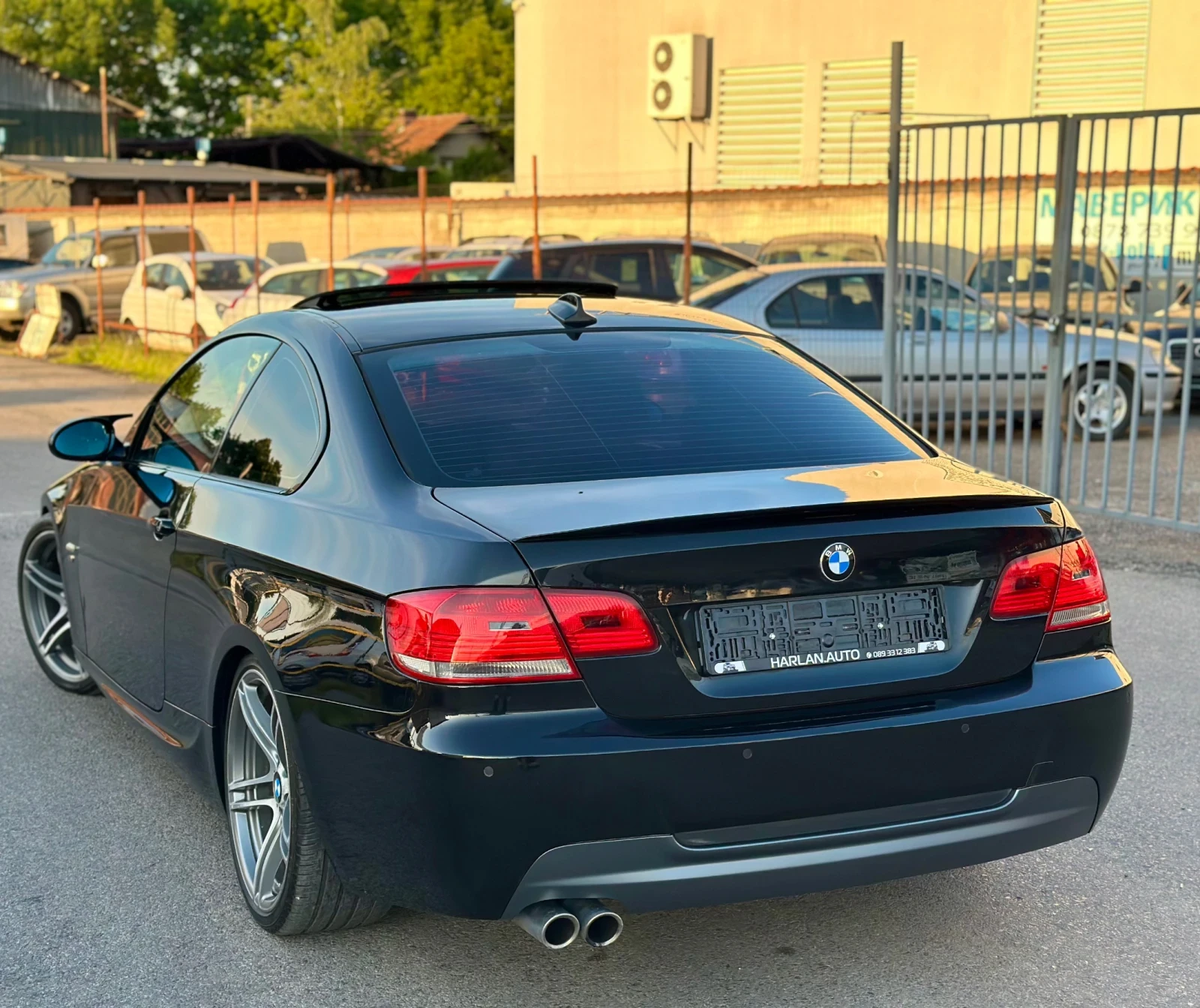 BMW 330 X-Drive M-Paket 203хил-км Сервиз-Документи - изображение 5