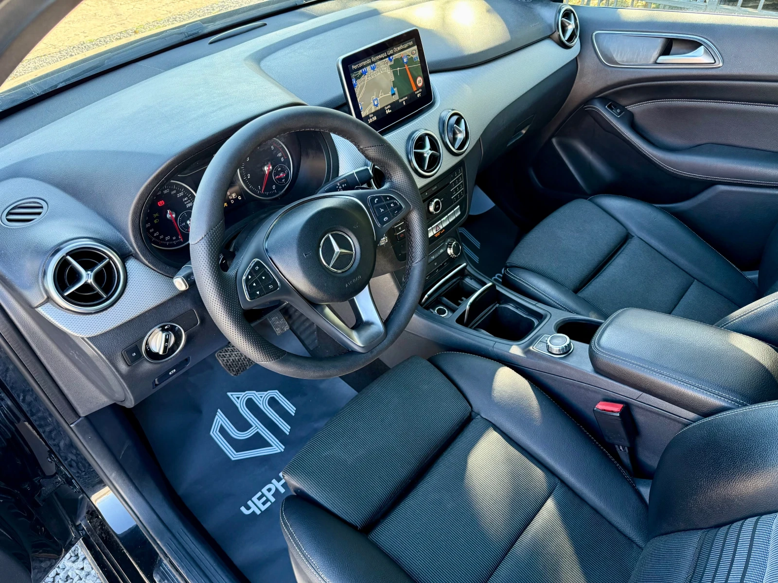 Mercedes-Benz B 180 CDI PREMIUM AMG 7G-tonic - изображение 10