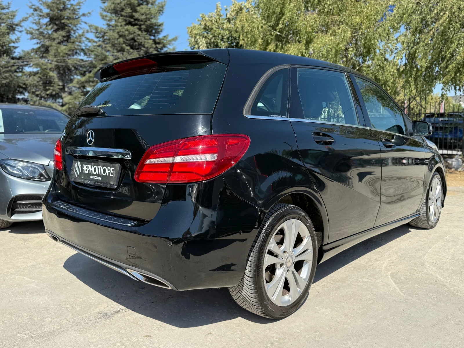 Mercedes-Benz B 180 CDI PREMIUM AMG 7G-tonic - изображение 6